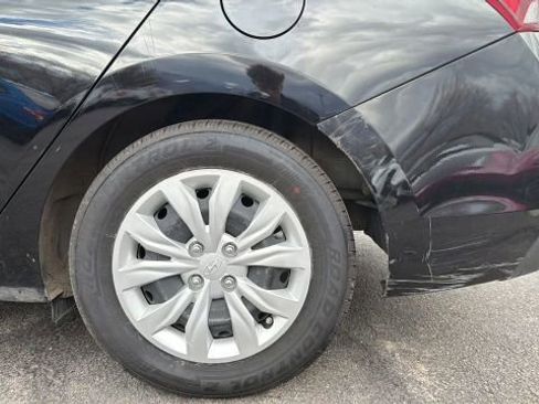 Used 2020 Hyundai Accent SE image 21