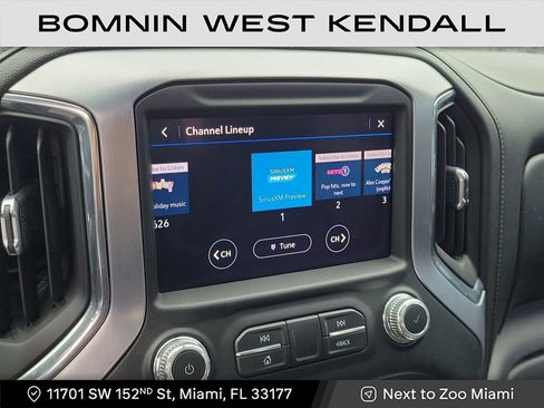 Used 2020 GMC Sierra 1500 SLT w/ SLT Premium Package image 18