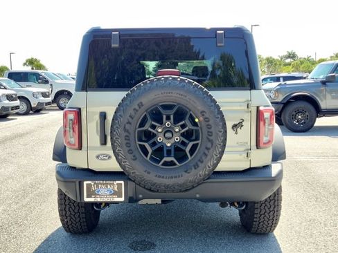 Used 2026 Ford Bronco Badlands AWD/4WD image 6