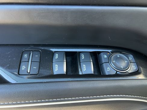 Used 2024 Cadillac Escalade V w/ Heavy-Duty Trailer Package image 22