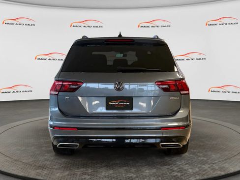 Used 2021 Volkswagen Tiguan SE R-Line AWD/4WD image 9