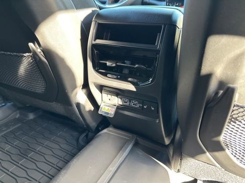 New 2025 Jeep Grand Cherokee Limited AWD/4WD image 18