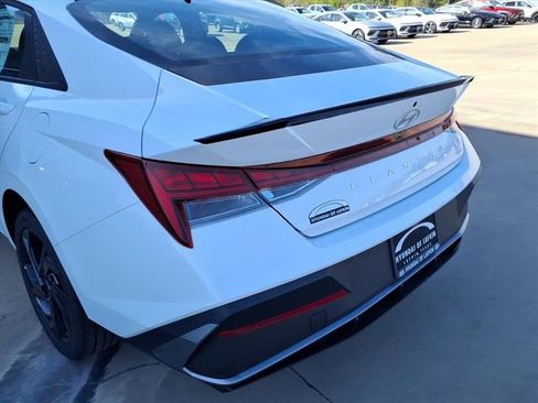 New 2026 Hyundai Elantra Sport image 18