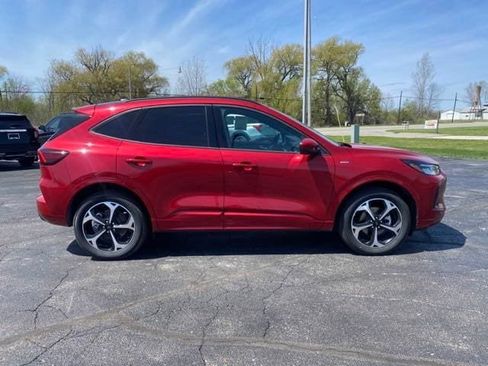New 2024 Ford Escape ST-Line Select w/ Tech Pack #2 AWD/4WD image 9