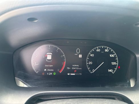 Used 2024 Honda HR-V LX image 12