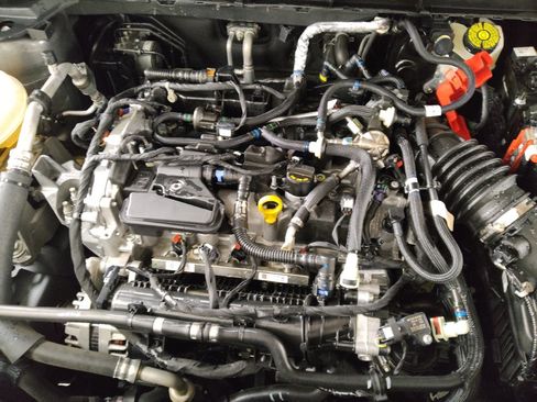 Used 2022 Ford Escape SE w/ Convenience Package image 30