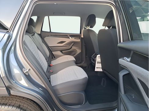New 2025 Volkswagen Tiguan S AWD/4WD image 17