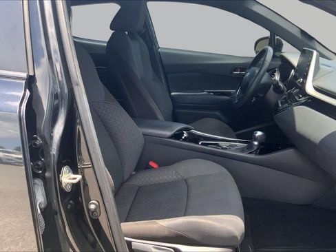Used 2021 Toyota C-HR Nightshade FWD image 9