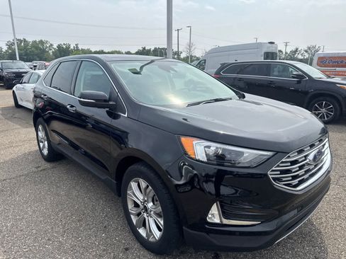 Used 2024 Ford Edge Titanium AWD/4WD image 27