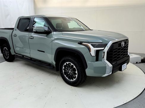 Used 2025 Toyota Tundra SR5 image 25