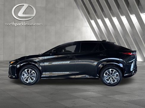 Certified 2025 Lexus RZ 300e w/ Accessory Package (Z1) image 1