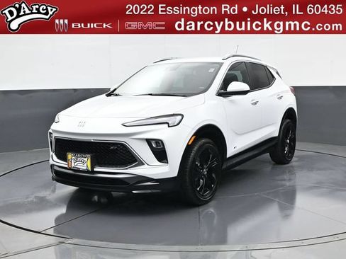 Used 2025 Buick Encore GX Sport Touring FWD image 1