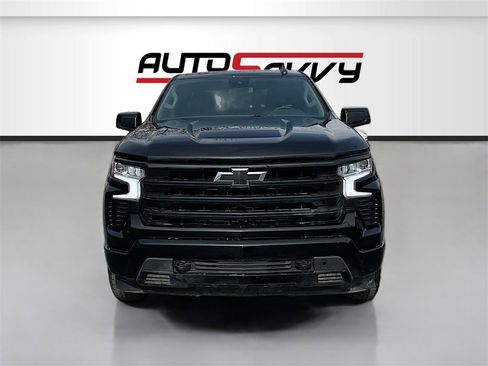 Used 2023 Chevrolet Silverado 1500 RST w/ Convenience Package II image 2