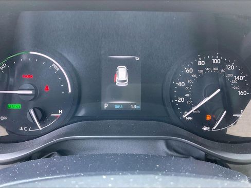 Used 2021 Toyota Sienna XSE AWD/4WD image 25