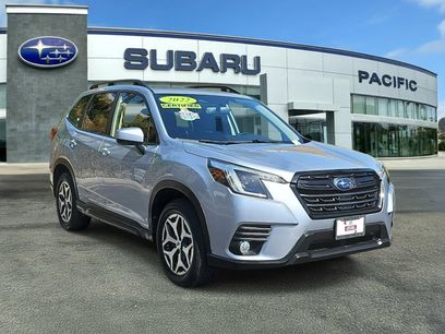 Used 2022 Subaru Forester Premium w/ Popular Package #1