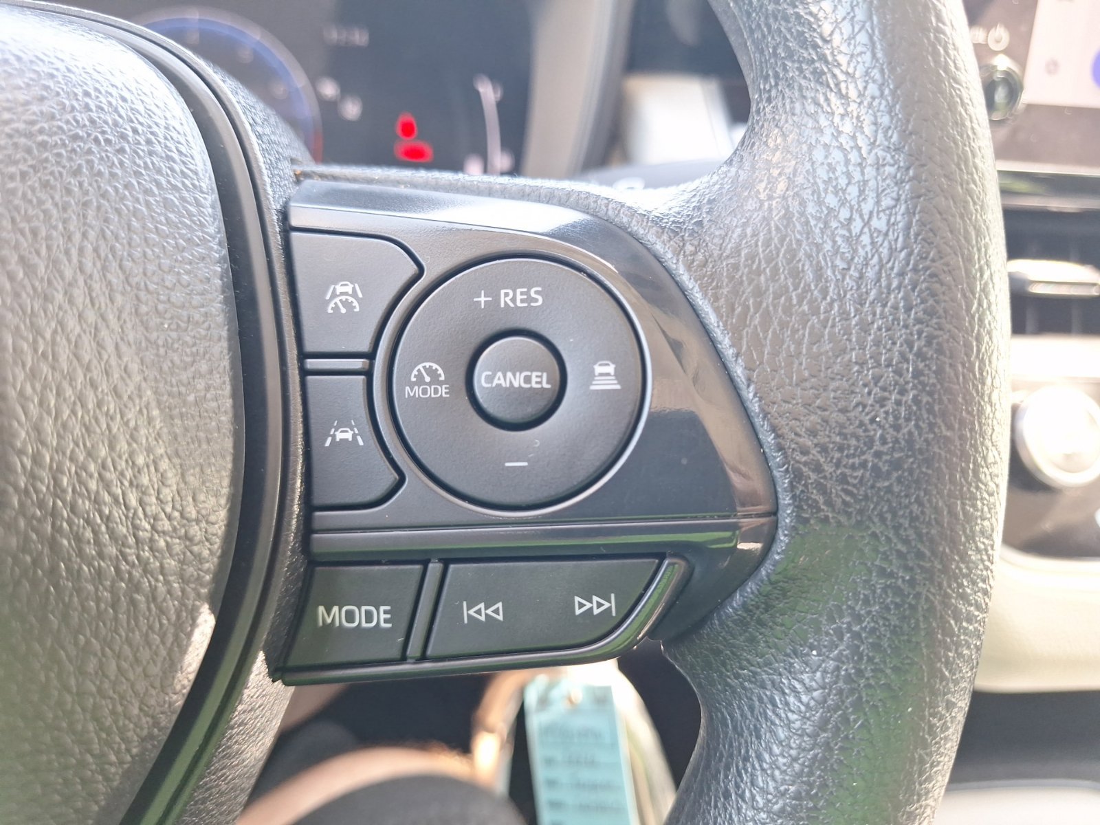 Used 2026 Toyota Corolla LE FWD image 20
