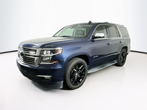 Used 2018 Chevrolet Tahoe Premier RWD image 3