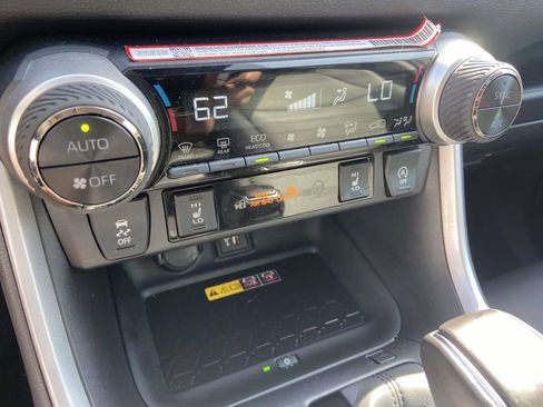 Used 2025 Toyota RAV4 XLE Premium w/ Weather Package FWD image 27