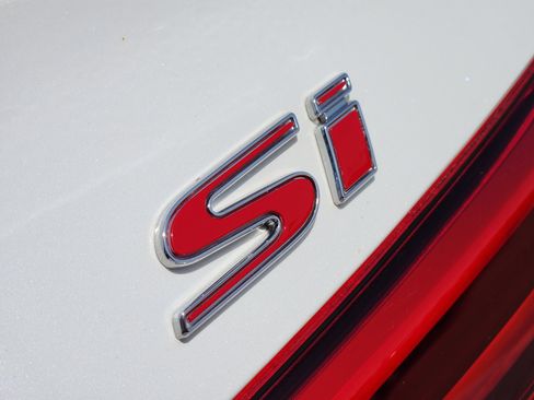 Used 2022 Honda Civic Si image 10