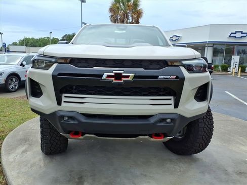 New 2026 Chevrolet Colorado ZR2 AWD/4WD image 9