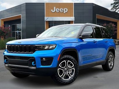 Used 2022 Jeep Grand Cherokee Trailhawk w/ Advanced Protech Group II