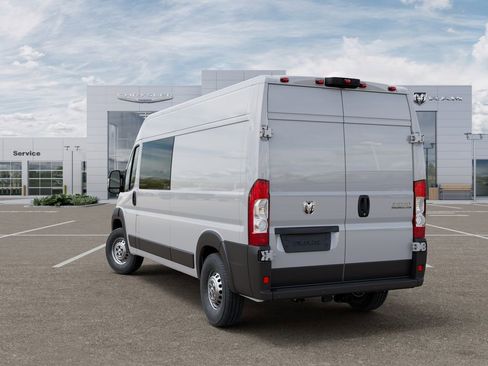New 2025 RAM ProMaster 3500 w/ Crew Van Package image 3