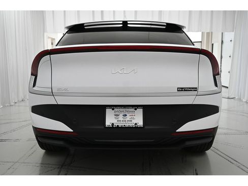 New 2025 Kia EV6 Light w/ Light LR Technology Package image 6