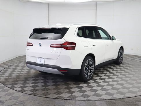 Certified 2025 BMW X3 xDrive30i w/ Premium Package image 5