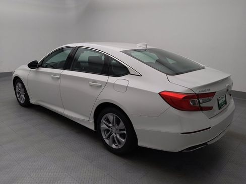 Used 2018 Honda Accord LX image 3