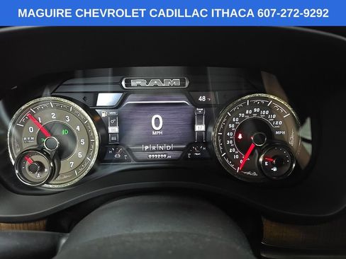 Used 2022 RAM 1500 Limited w/ Body-Colour Bumper Group AWD/4WD image 21