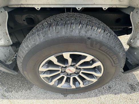 Used 2022 GMC Sierra 1500 Pro w/ Convenience Package AWD/4WD image 23