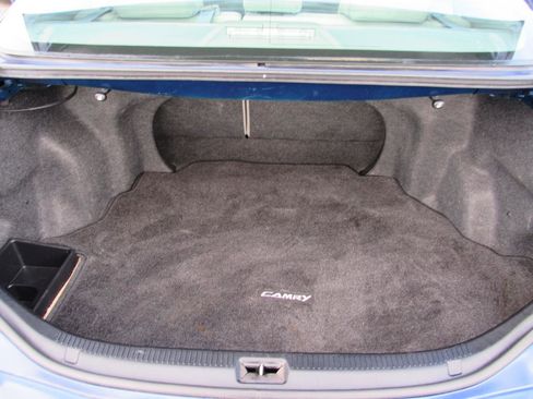 Used 2009 Toyota Camry image 14