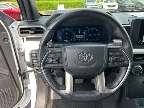 Used 2024 Toyota Tacoma TRD Off-Road AWD/4WD image 20
