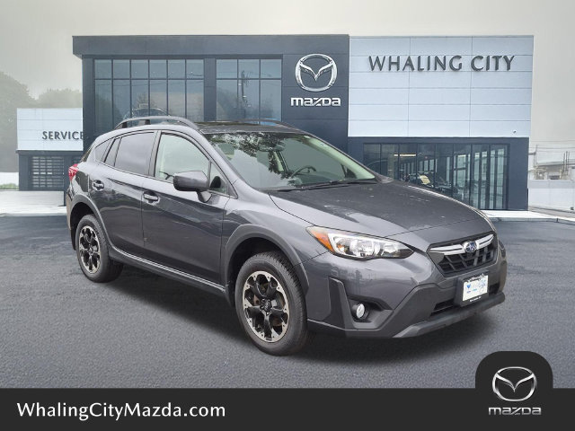 Used 2021 Subaru Crosstrek 2.0i Premium w/ Moonroof Package AWD/4WD image 1