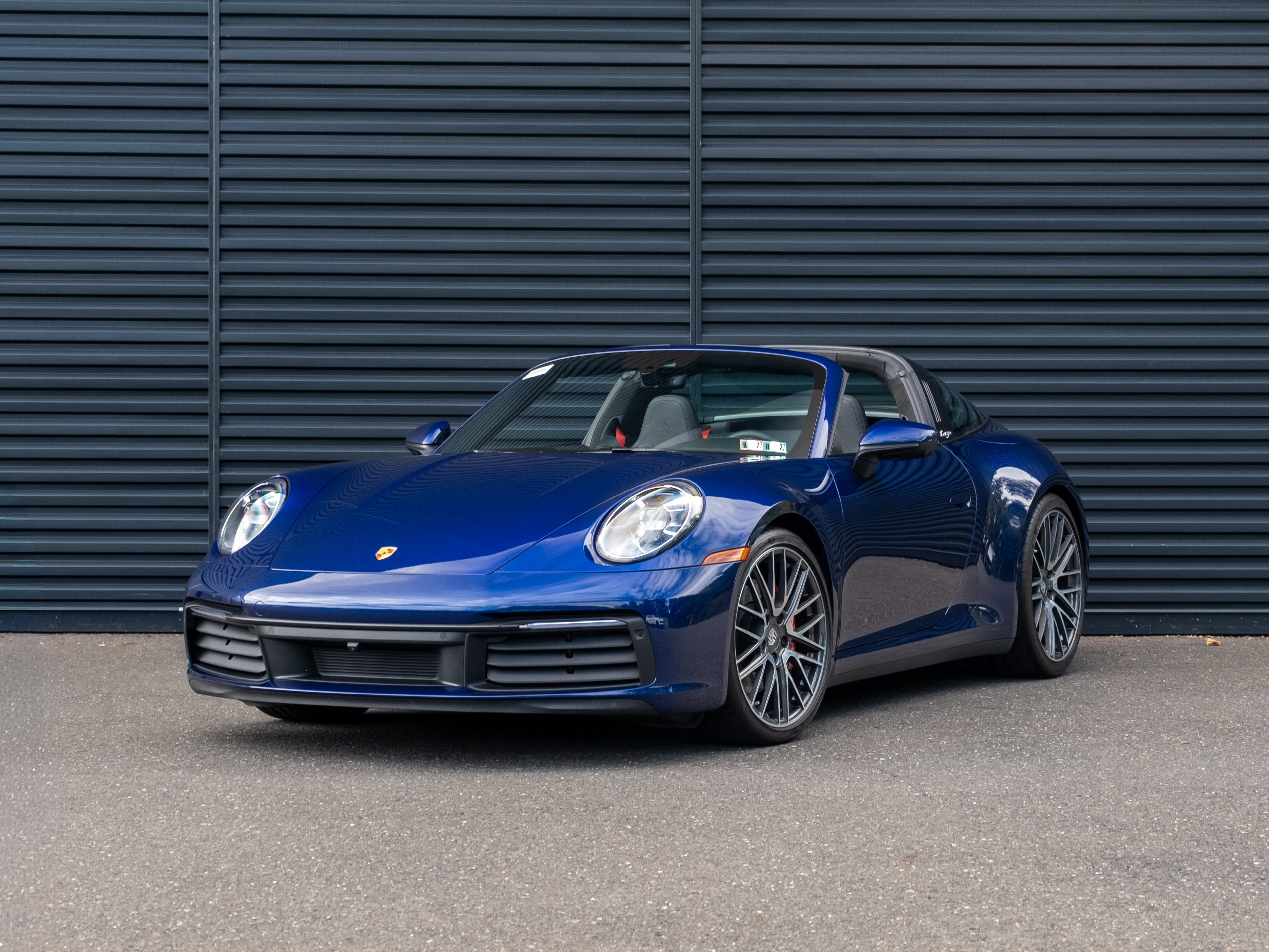 Certified 2024 Porsche 911 Targa 4S AWD/4WD image 1