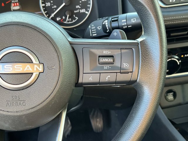 Used 2024 Nissan Rogue S FWD image 28