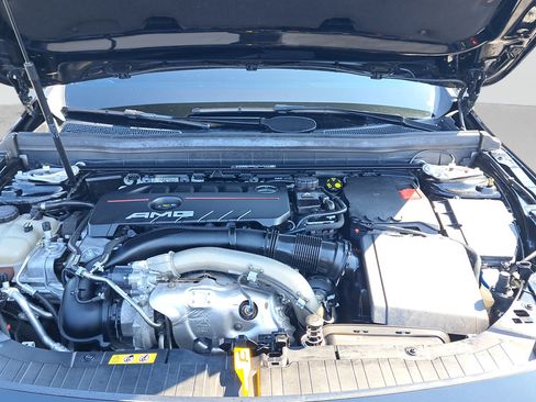 Used 2022 Mercedes-Benz GLB 35 AMG 4MATIC image 26