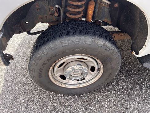 Used 2012 Ford F250 XL w/ PWR Equipment Group AWD/4WD image 26