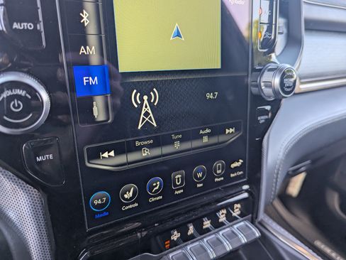 Used 2021 RAM 1500 Limited RWD image 24