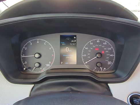 Used 2023 Toyota Corolla SE image 21