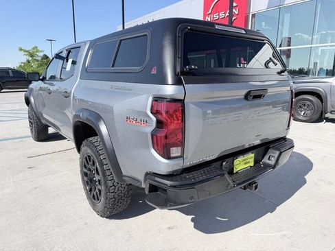 Used 2025 Chevrolet Colorado Trail Boss AWD/4WD image 6