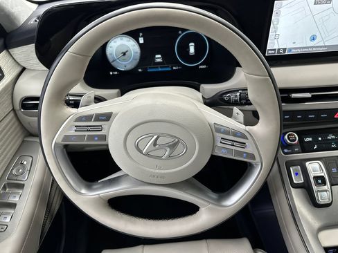 Used 2025 Hyundai Palisade Calligraphy FWD image 28
