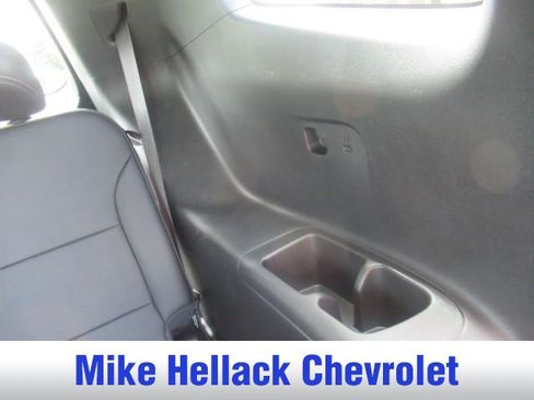 Used 2025 Buick Enclave Preferred FWD image 21