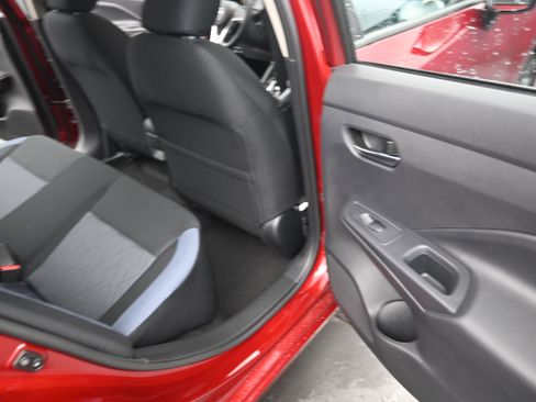 Certified 2025 Nissan Versa SV w/ Trunk Package image 19