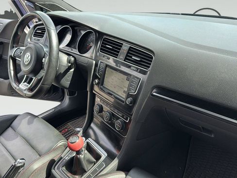 Used 2017 Volkswagen GTI Autobahn FWD image 25