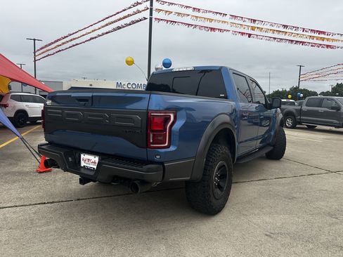 Used 2019 Ford F150 Raptor w/ Equipment Group 802A Luxury AWD/4WD image 4