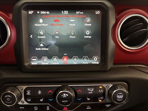 Used 2023 Jeep Gladiator Rubicon w/ LED Lighting Group image 14