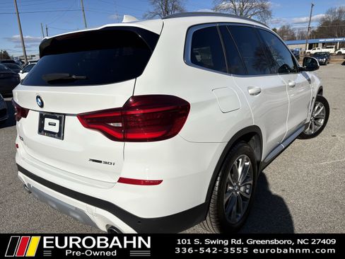 Used 2019 BMW X3 xDrive30i w/ Premium Package image 5