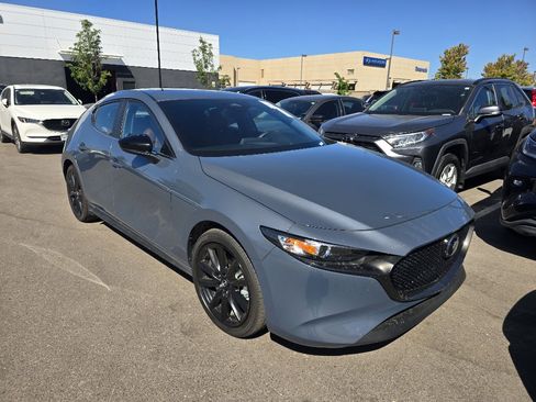 Used 2026 MAZDA MAZDA3 Carbon AWD/4WD image 17