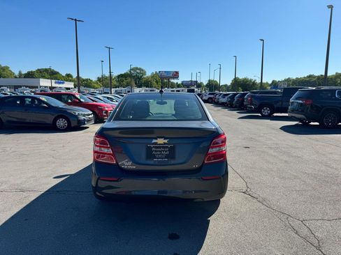 Used 2017 Chevrolet Sonic LT FWD image 4